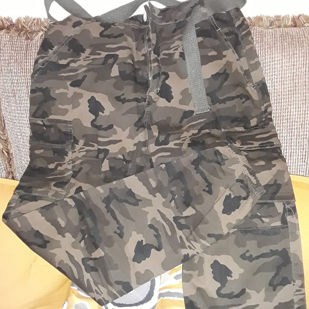 Cargo pants,